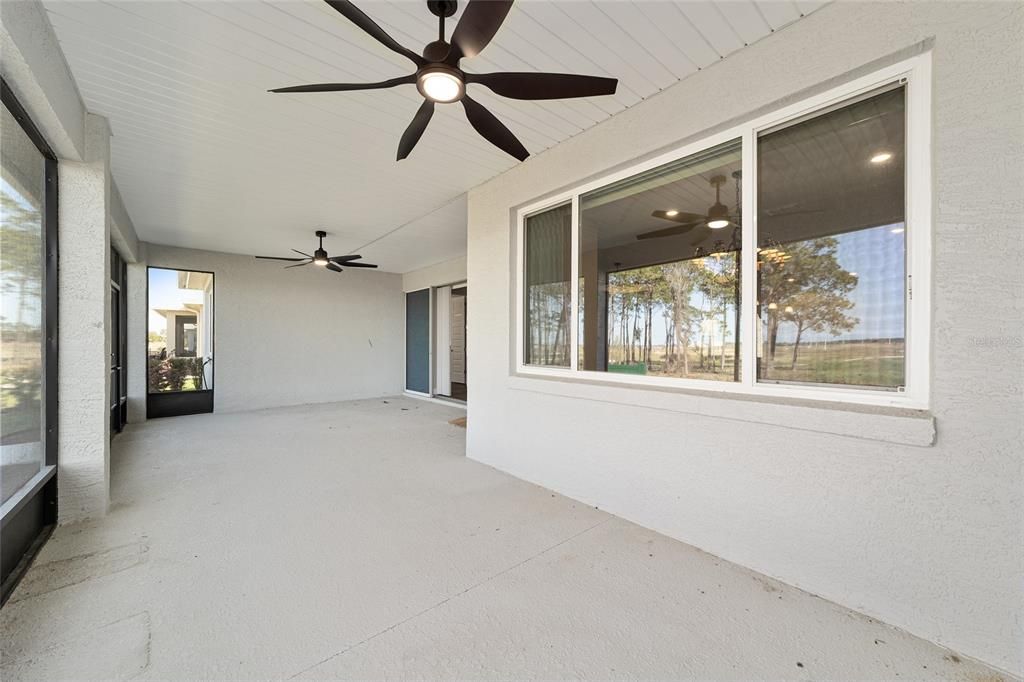Active With Contract: $560,000 (3 beds, 3 baths, 2893 Square Feet)