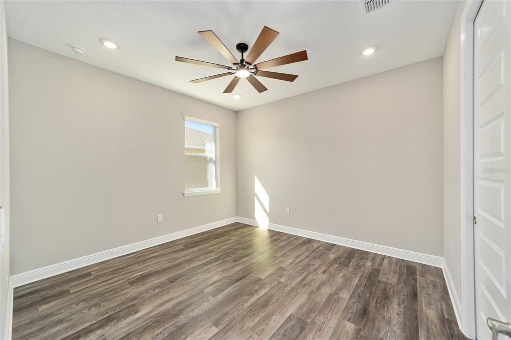 Active With Contract: $560,000 (3 beds, 3 baths, 2893 Square Feet)