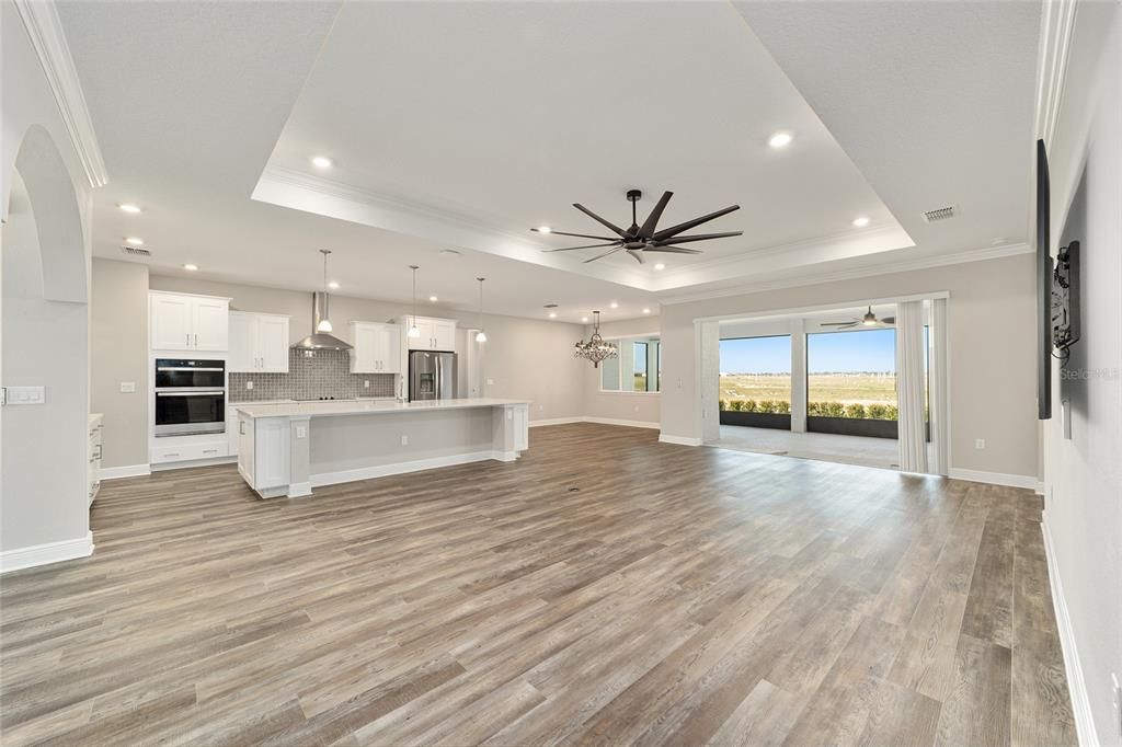 Active With Contract: $560,000 (3 beds, 3 baths, 2893 Square Feet)
