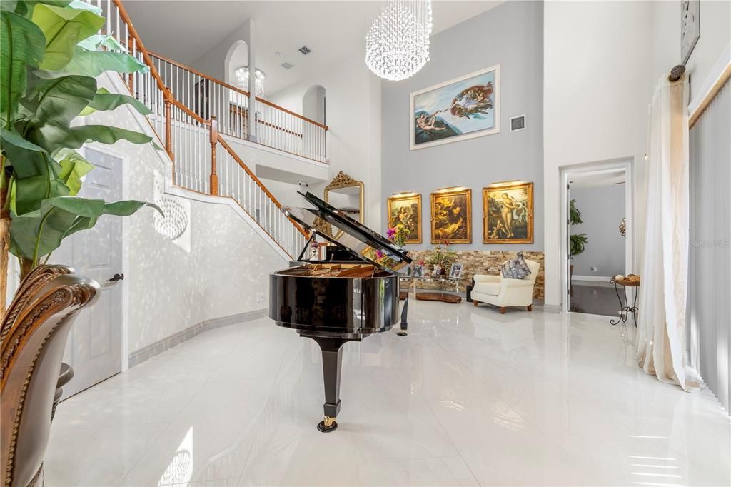 En Venta: $899,900 (5 camas, 3 baños, 3973 Pies cuadrados)