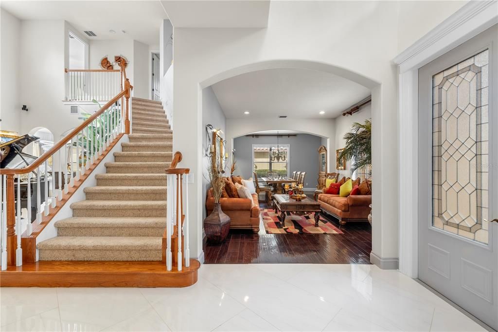En Venta: $899,900 (5 camas, 3 baños, 3973 Pies cuadrados)