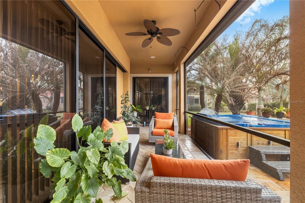 En Venta: $899,900 (5 camas, 3 baños, 3973 Pies cuadrados)