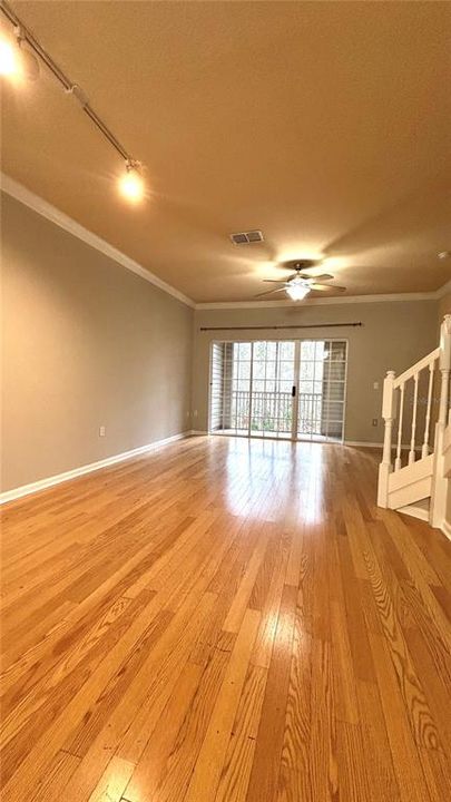 For Rent: $1,500 (2 beds, 2 baths, 1275 Square Feet)
