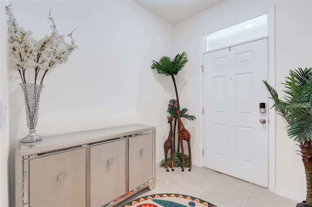 For Sale: $290,000 (3 beds, 2 baths, 1673 Square Feet)