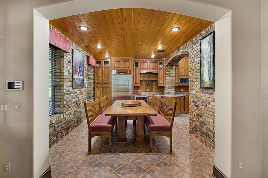 En Venta: $2,799,000 (3 camas, 3 baños, 3041 Pies cuadrados)