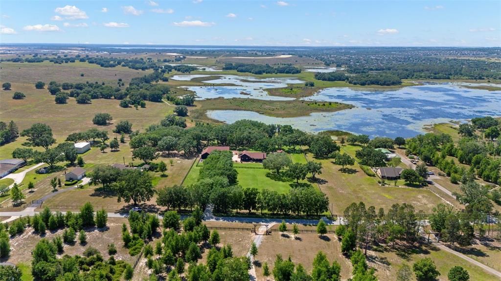 En Venta: $2,799,000 (3 camas, 3 baños, 3041 Pies cuadrados)