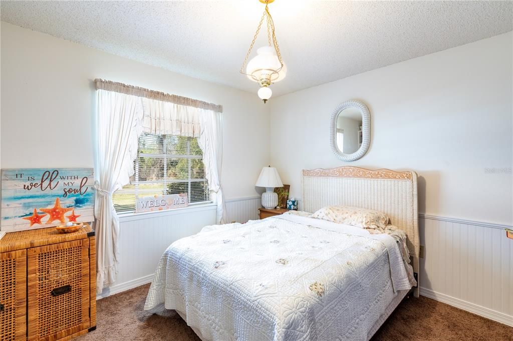 For Sale: $305,000 (3 beds, 2 baths, 1659 Square Feet)