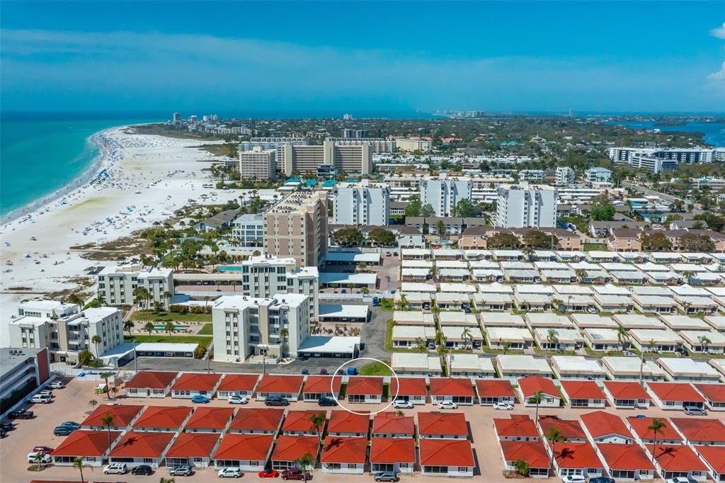 Recently Sold: $615,400 (2 beds, 1 baths, 875 Square Feet)