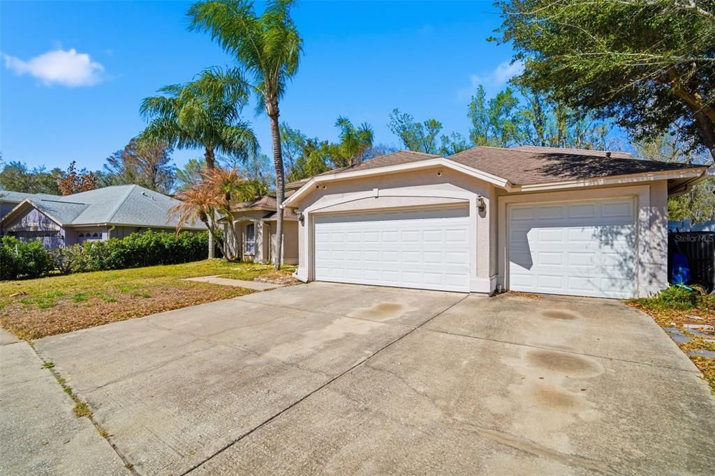 Recently Sold: $459,000 (4 beds, 3 baths, 2345 Square Feet)