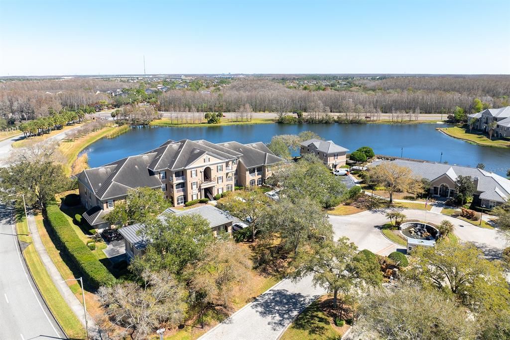 待售: $185,000 (2 贝兹, 2 浴室, 1041 平方英尺)