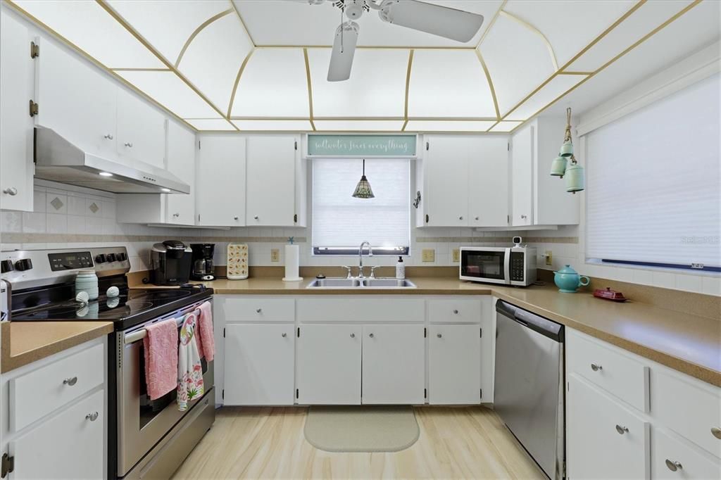 En Venta: $199,000 (2 camas, 2 baños, 1261 Pies cuadrados)