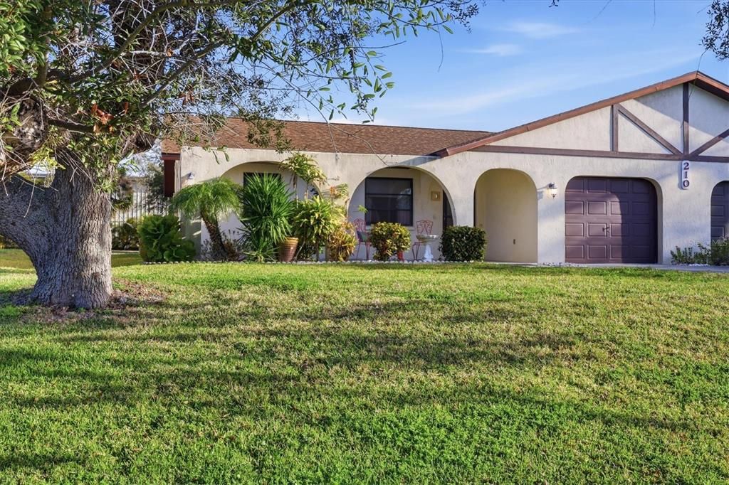 En Venta: $199,000 (2 camas, 2 baños, 1261 Pies cuadrados)