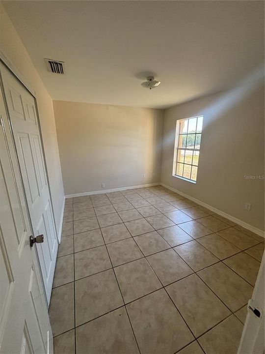 For Sale: $389,900 (6 beds, 0 baths, 2250 Square Feet)