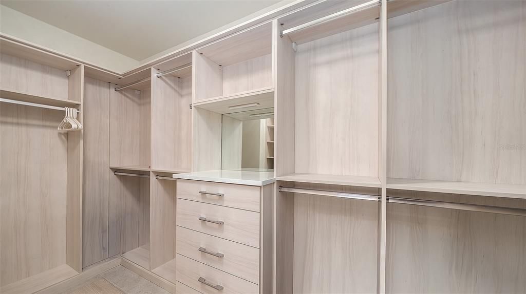En Venta: $6,600,000 (2 camas, 2 baños, 2347 Pies cuadrados)