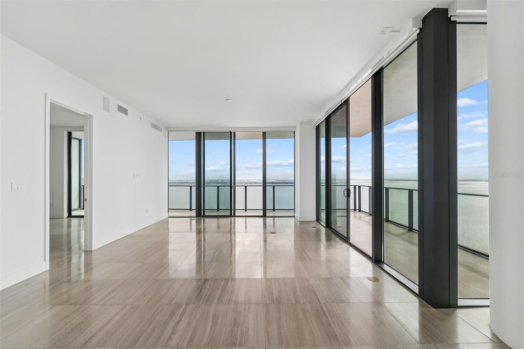 Active With Contract: $2,997,000 (3 beds, 3 baths, 2937 Square Feet)
