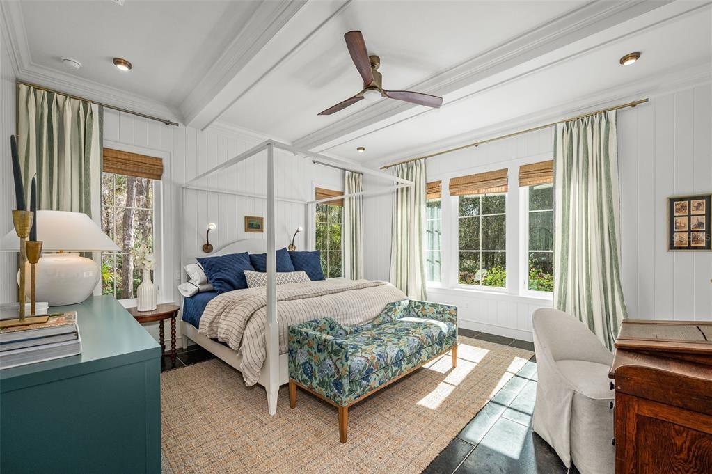 For Sale: $3,989,900 (5 beds, 6 baths, 8065 Square Feet)