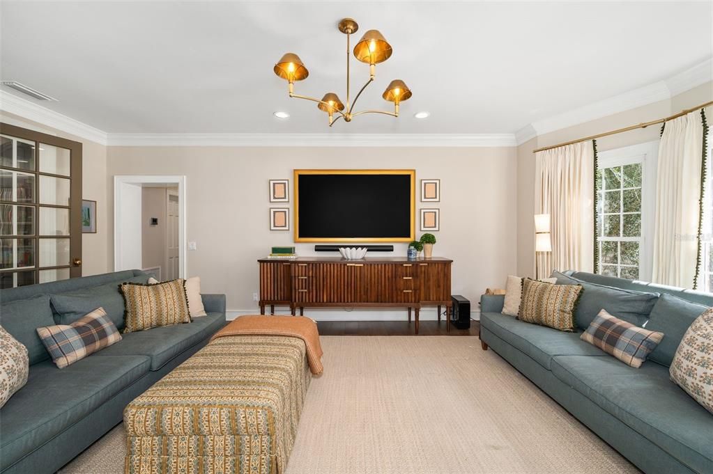 For Sale: $3,989,900 (5 beds, 6 baths, 8065 Square Feet)