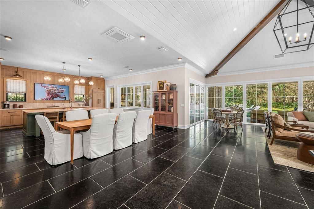 For Sale: $3,989,900 (5 beds, 6 baths, 8065 Square Feet)