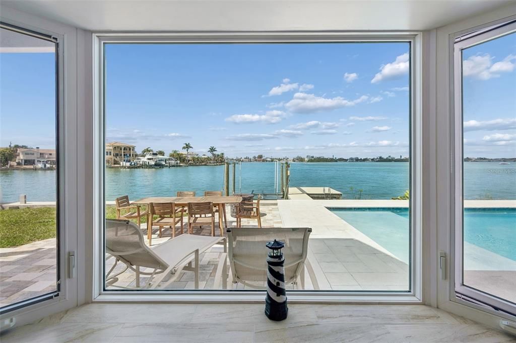 En Venta: $2,849,900 (4 camas, 4 baños, 3319 Pies cuadrados)