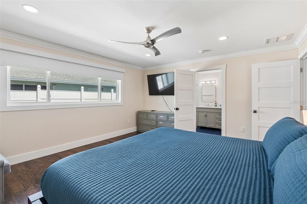 En Venta: $2,849,900 (4 camas, 4 baños, 3319 Pies cuadrados)