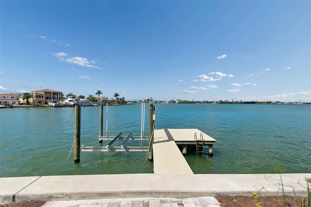En Venta: $2,849,900 (4 camas, 4 baños, 3319 Pies cuadrados)