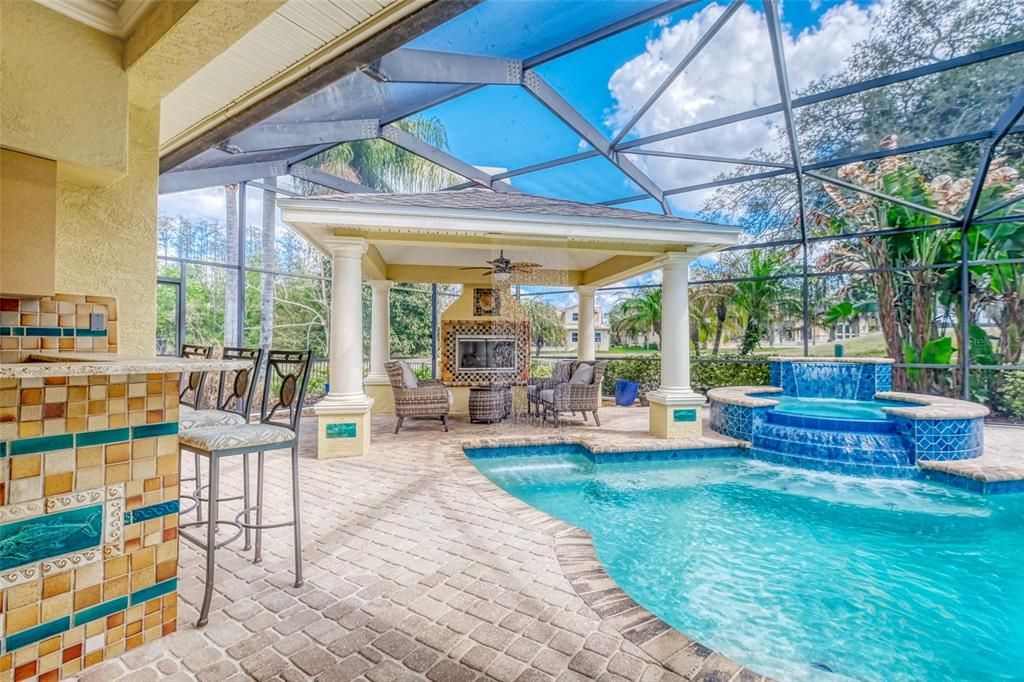 En Venta: $1,195,000 (4 camas, 3 baños, 3598 Pies cuadrados)