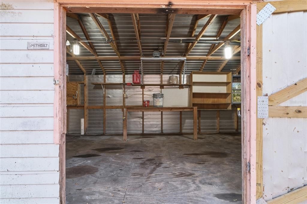 Activo con contrato: $399,000 (57.37 acres)