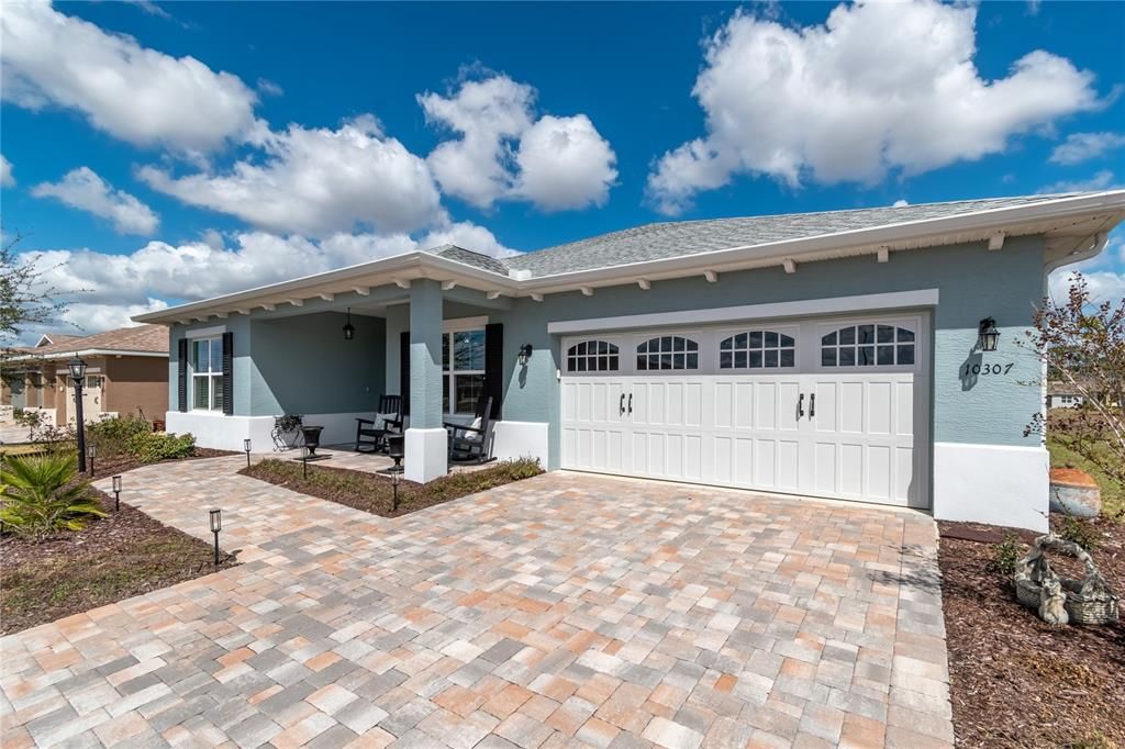 For Sale: $440,000 (2 beds, 2 baths, 1983 Square Feet)