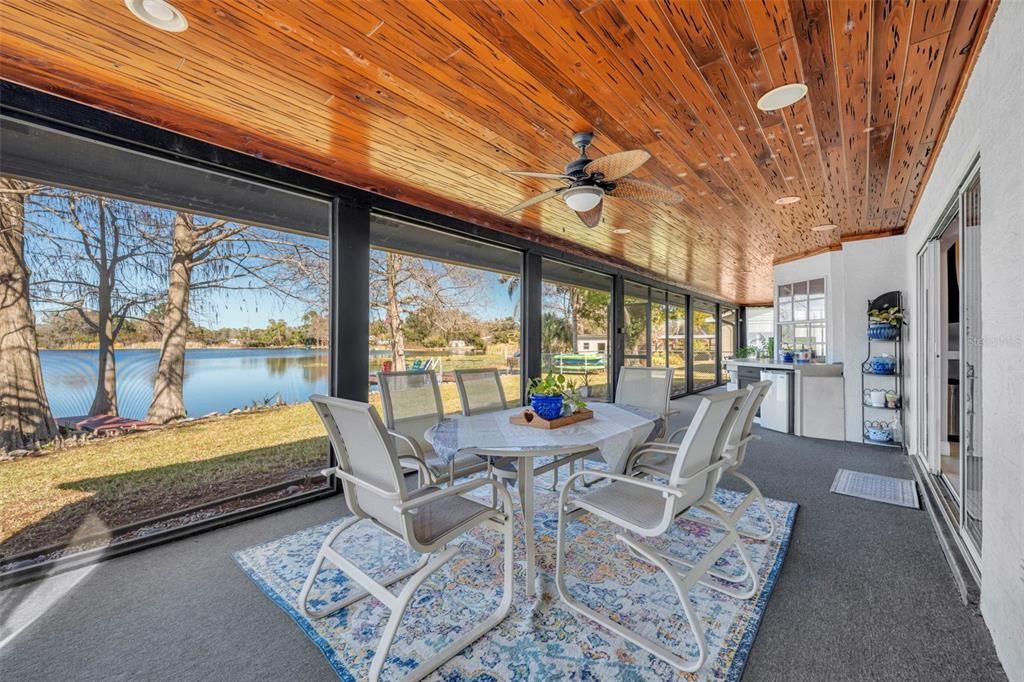 For Sale: $615,000 (3 beds, 2 baths, 1829 Square Feet)