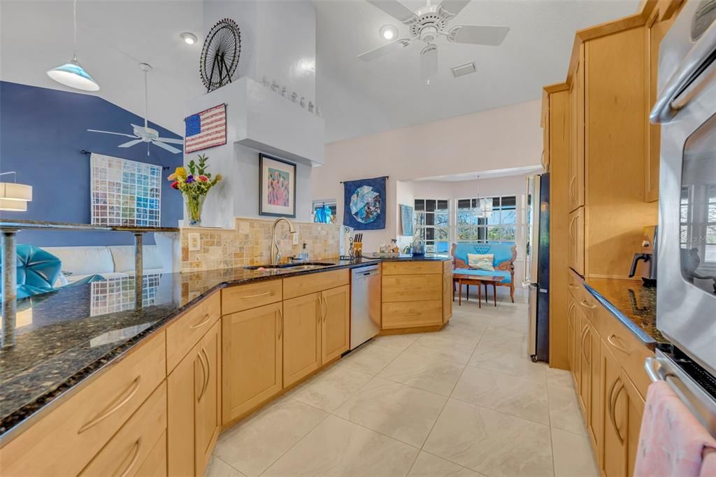 For Sale: $615,000 (3 beds, 2 baths, 1829 Square Feet)