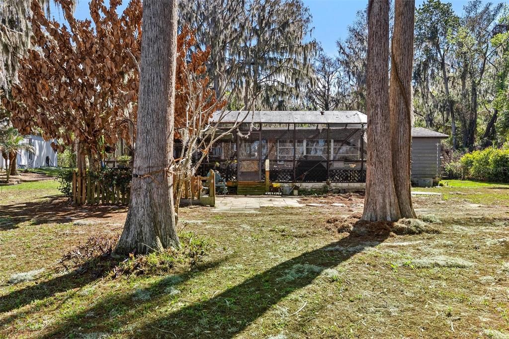 Activo con contrato: $369,000 (2 camas, 2 baños, 1392 Pies cuadrados)