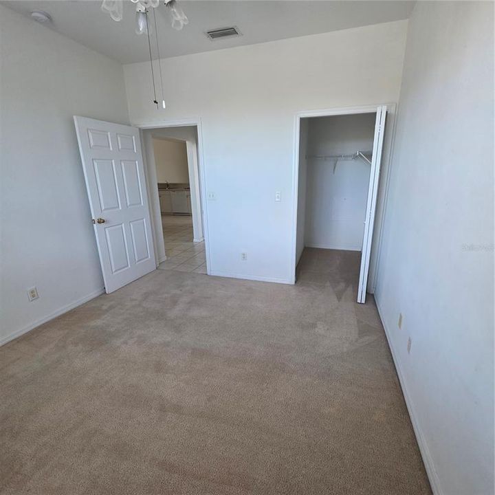 En Renta: $1,800 (3 camas, 2 baños, 1517 Pies cuadrados)