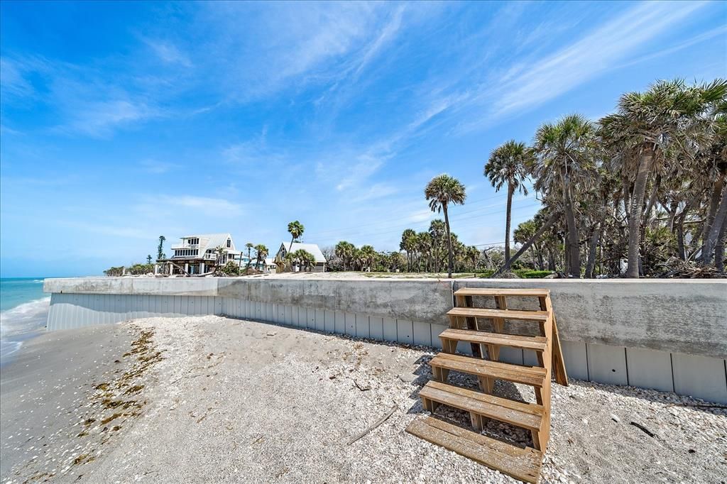 En Venta: $1,290,000 (0.44 acres)