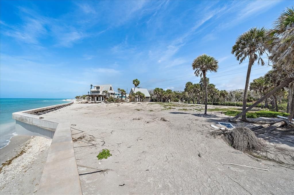 En Venta: $1,290,000 (0.44 acres)