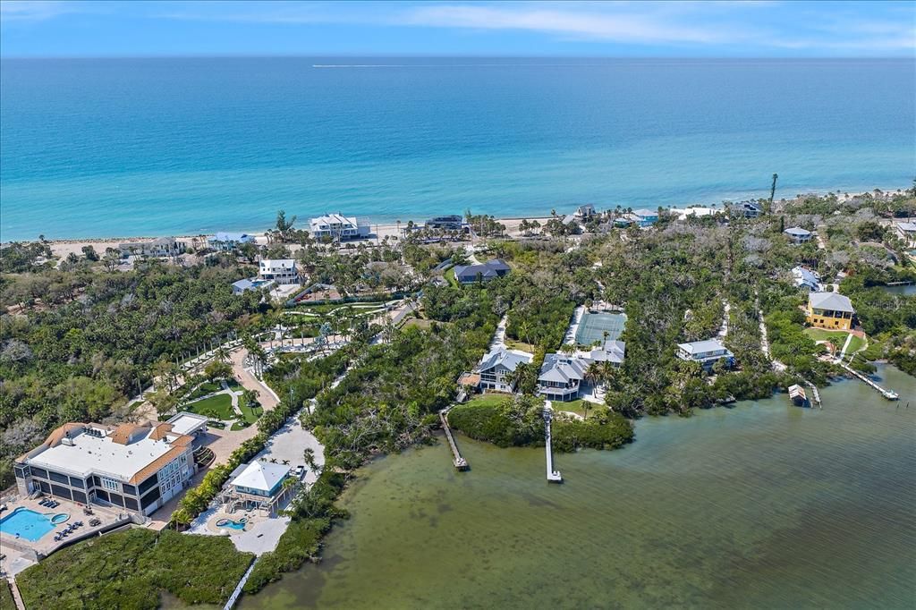 En Venta: $1,290,000 (0.44 acres)