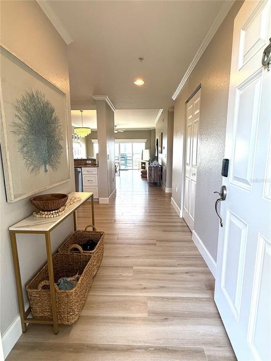 En Venta: $700,000 (2 camas, 2 baños, 1350 Pies cuadrados)