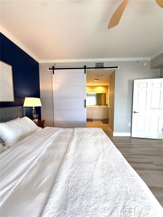 En Venta: $700,000 (2 camas, 2 baños, 1350 Pies cuadrados)