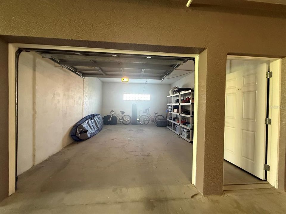 En Venta: $700,000 (2 camas, 2 baños, 1350 Pies cuadrados)