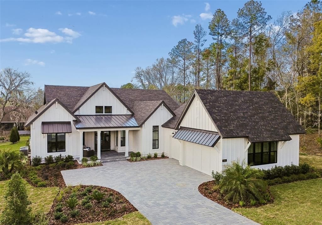 Recently Sold: $1,950,000 (3 beds, 4 baths, 3525 Square Feet)