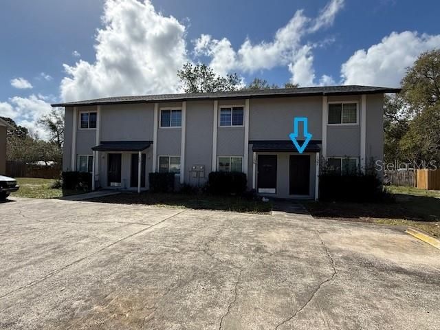 For Rent: $1,595 (2 beds, 1 baths, 900 Square Feet)