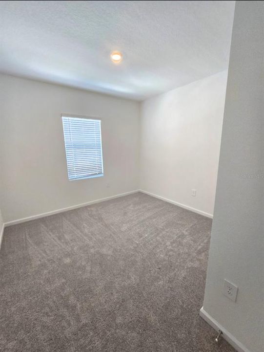 Active With Contract: $2,250 (3 beds, 2 baths, 1782 Square Feet)