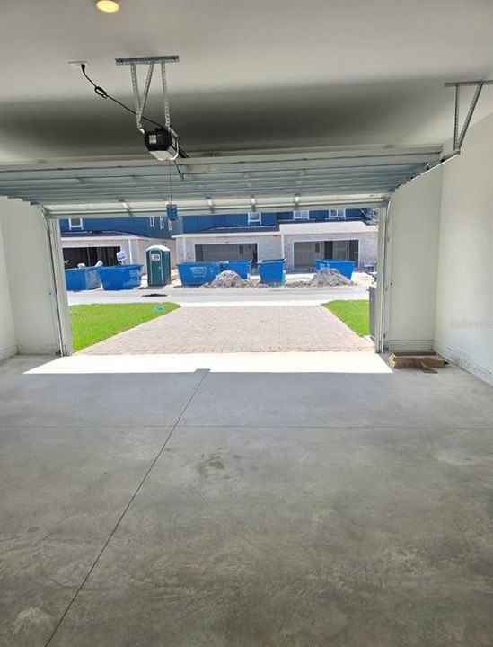 Active With Contract: $2,250 (3 beds, 2 baths, 1782 Square Feet)