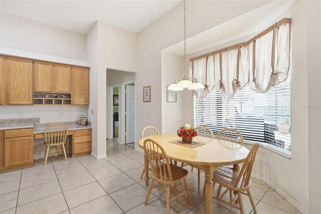 Active With Contract: $495,000 (4 beds, 3 baths, 2553 Square Feet)