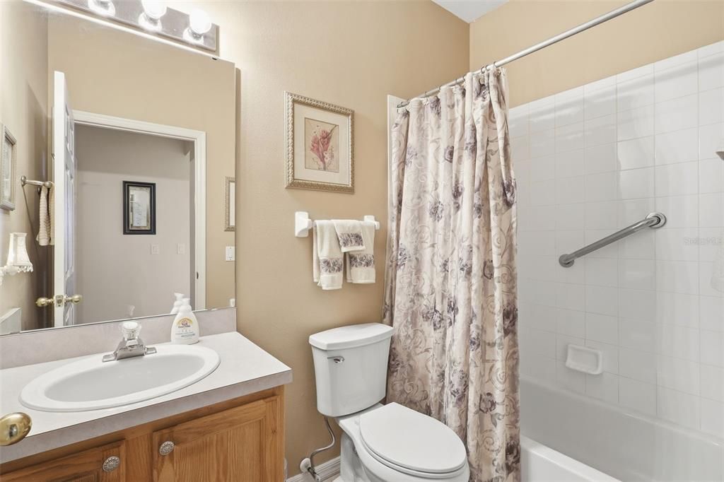 Active With Contract: $495,000 (4 beds, 3 baths, 2553 Square Feet)