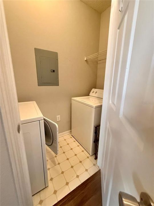 For Rent: $1,695 (2 beds, 2 baths, 1117 Square Feet)
