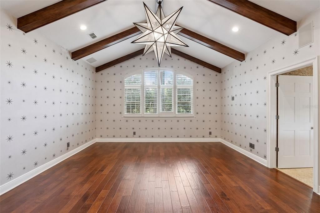 En Venta: $3,299,999 (5 camas, 4 baños, 4417 Pies cuadrados)