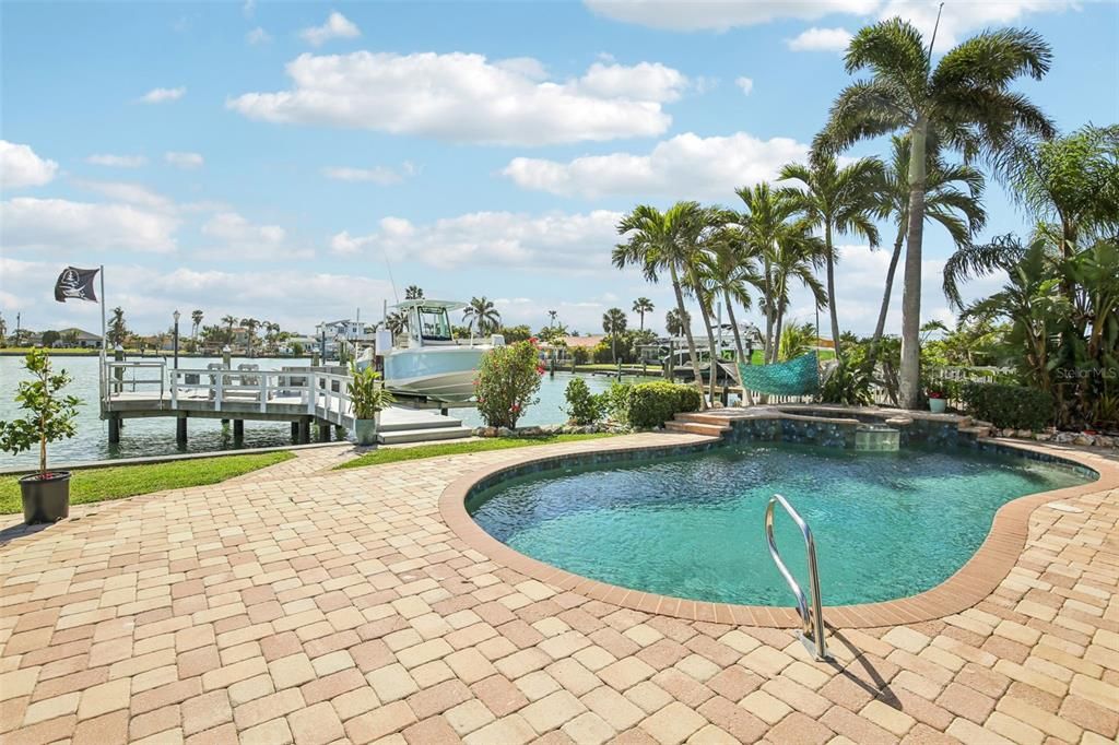 For Sale: $1,299,000 (3 beds, 2 baths, 2253 Square Feet)