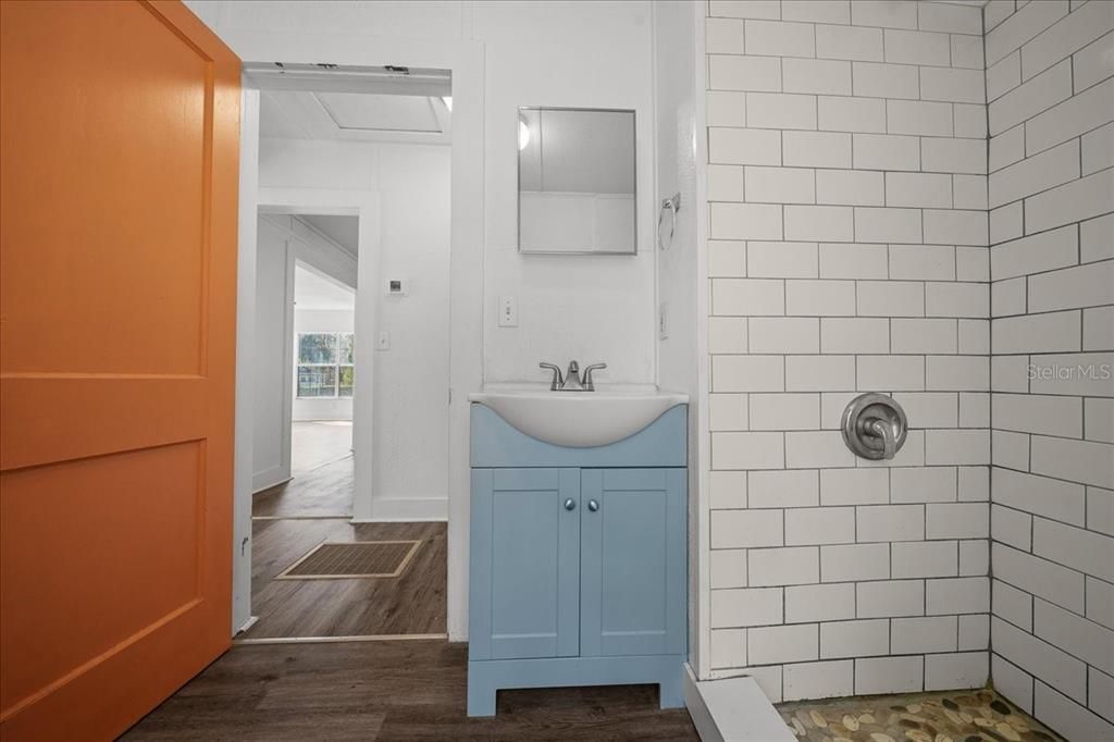 Activo con contrato: $149,900 (2 camas, 1 baños, 962 Pies cuadrados)