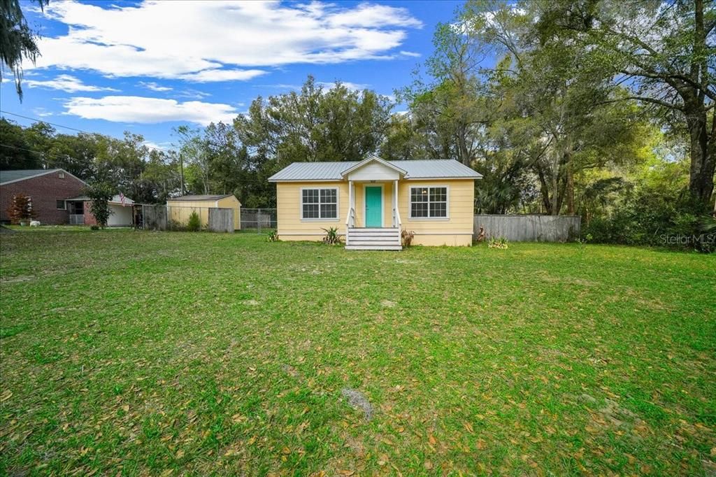 Activo con contrato: $149,900 (2 camas, 1 baños, 962 Pies cuadrados)