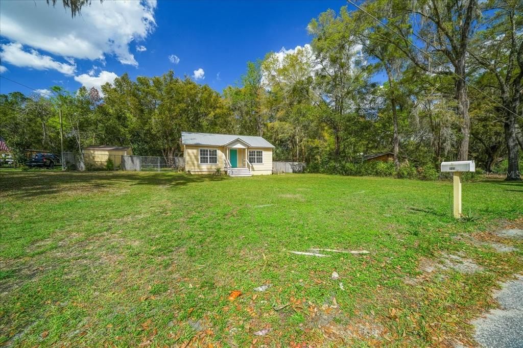 Activo con contrato: $149,900 (2 camas, 1 baños, 962 Pies cuadrados)